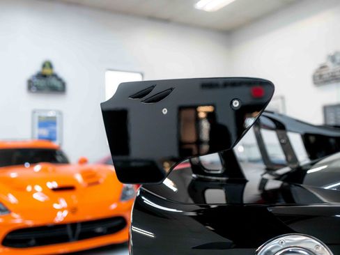 Used 2010 Dodge Viper ACR image 23