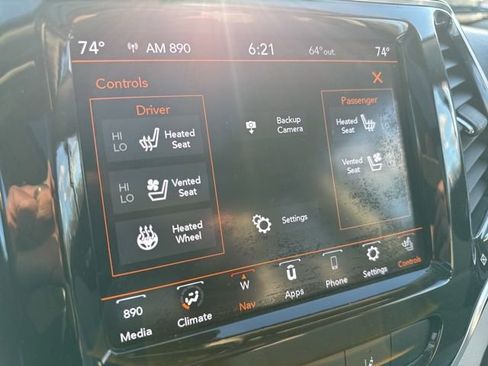 Used 2020 Jeep Cherokee Limited w/ Technology Group image 20