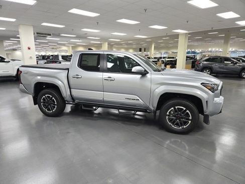 New 2026 Toyota Tacoma TRD Sport image 6