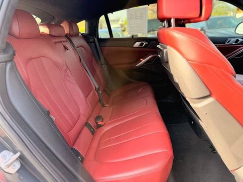 Used 2022 BMW X6 M50i w/ Executive Package AWD/4WD image 15