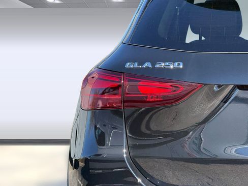 New 2026 Mercedes-Benz GLA 250 image 12