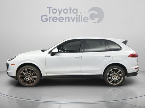 Used 2017 Porsche Cayenne Platinum Edition AWD/4WD image 5