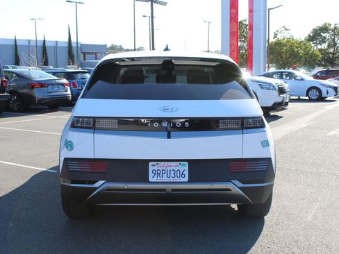Used 2024 Hyundai Ioniq 5 SEL image 8