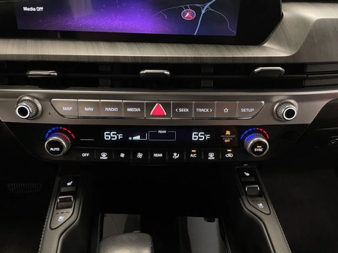 Used 2023 Kia Telluride EX FWD image 30