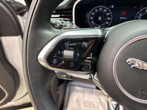 Used 2026 Jaguar F-PACE R-Dynamic S AWD/4WD image 21