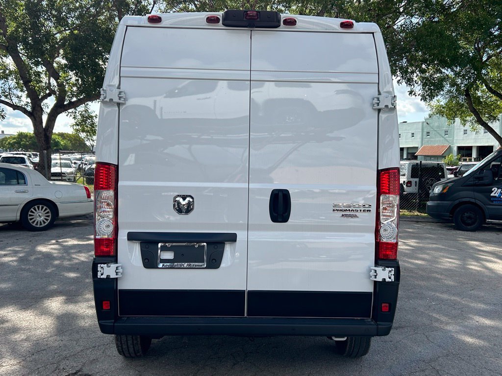 New 2024 RAM ProMaster 2500 w/ Upfitter's Prep Package FWD image 5