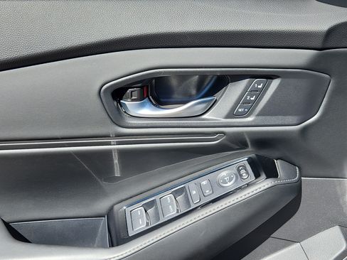 Used 2024 Honda Accord Touring image 8