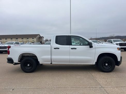 Used 2020 Chevrolet Silverado 1500 W/T w/ WT Convenience Package image 2