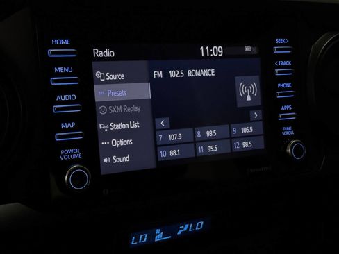 Used 2021 Toyota Tacoma SR AWD/4WD image 50