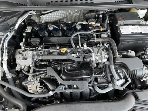 Used 2023 Toyota Corolla SE image 27
