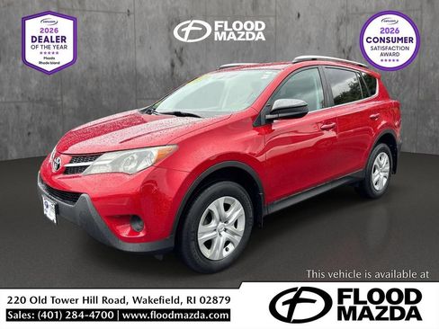 Used 2015 Toyota RAV4 LE AWD/4WD image 1
