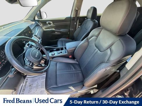 Used 2023 Kia Sorento EX AWD/4WD image 27