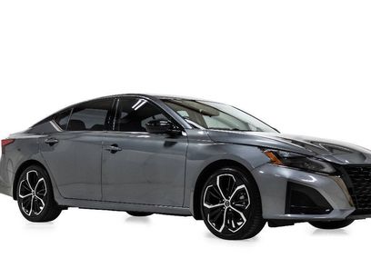 Used 2024 Nissan Altima 2.5 SR w/ SR Premium Package