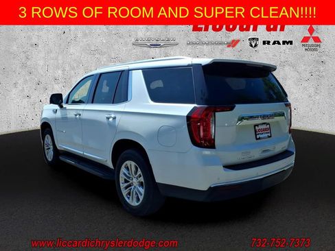 Used 2024 GMC Yukon SLT w/ SLT Premium Package AWD/4WD image 4