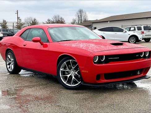 Used 2022 Dodge Challenger GT image 38