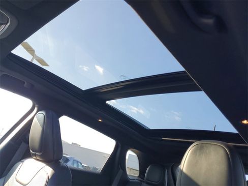 Used 2020 Jeep Cherokee High Altitude image 25