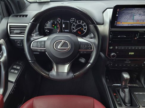 Used 2023 Lexus GX 460 Premium image 14