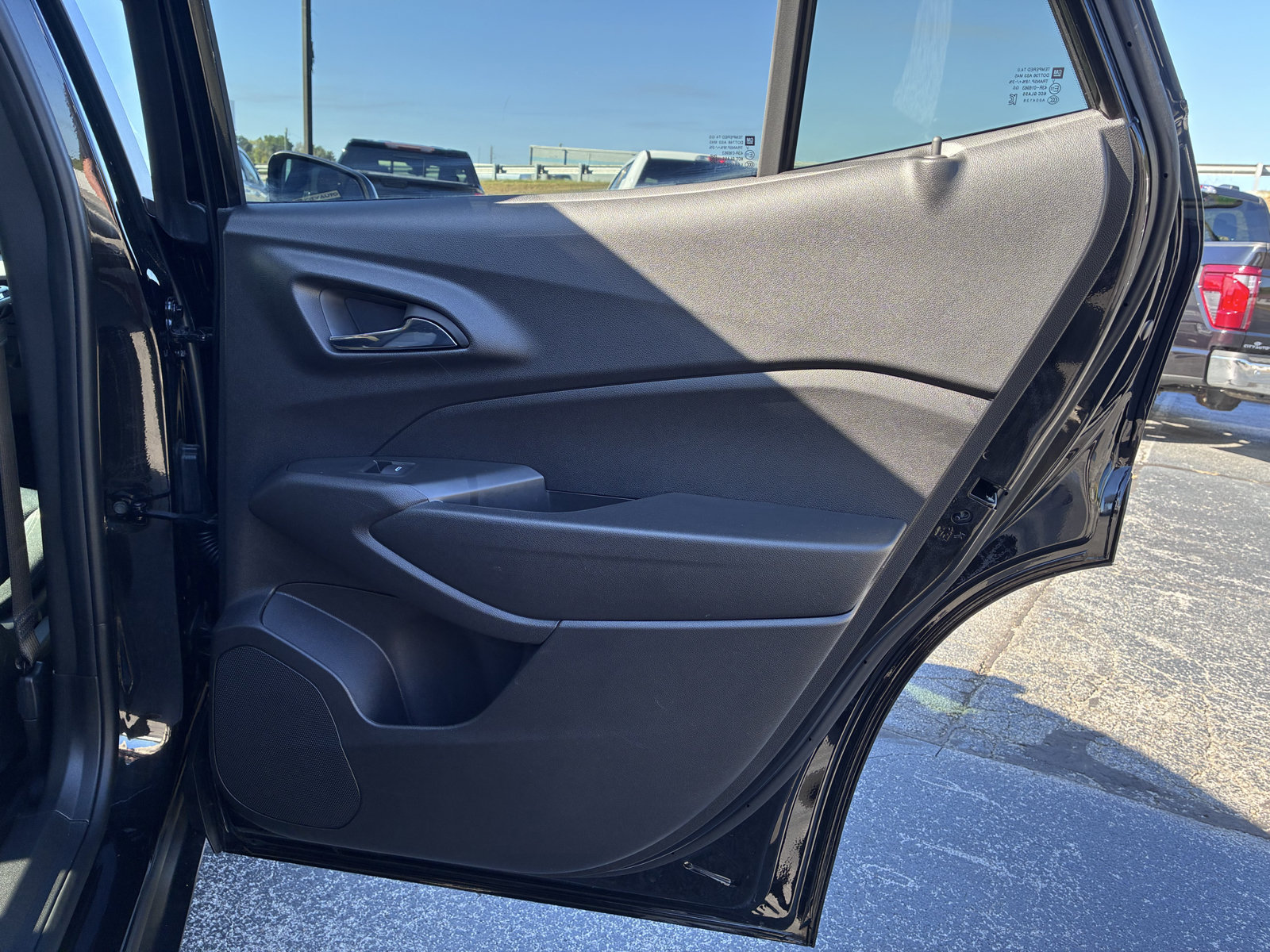 Used 2026 Chevrolet Trax LS FWD image 18