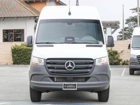 New 2025 Mercedes-Benz Sprinter 2500 image 2