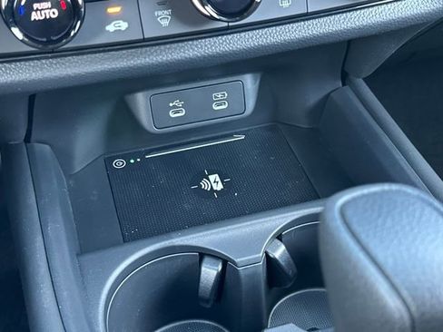 New 2026 Honda HR-V LX image 21