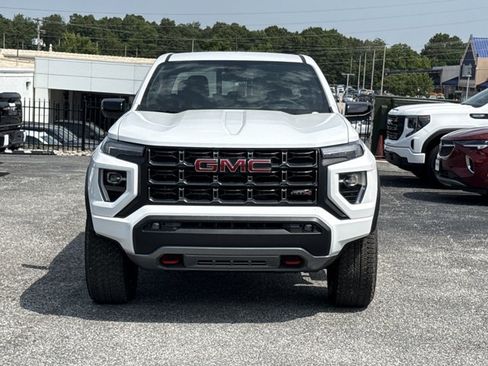 New 2026 GMC Canyon AT4 w/ AT4 Premium Package AWD/4WD image 13