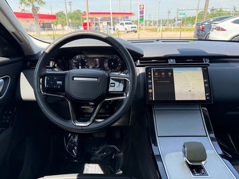 Used 2024 Land Rover Range Rover Velar S AWD/4WD image 20