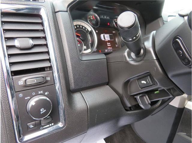 Used 2017 RAM 1500 Laramie AWD/4WD image 28