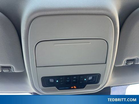 Certified 2025 Ford Expedition Max Active image 41