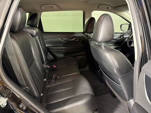 Used 2019 Nissan Rogue SL FWD image 20
