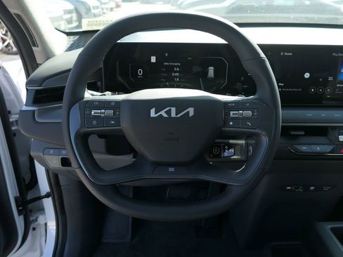 New 2026 Kia EV9 Light image 17
