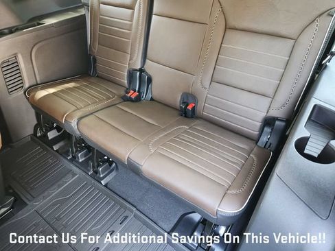 New 2026 GMC Yukon XL Denali Ultimate w/ LPO, Floor Liner Package AWD/4WD image 24