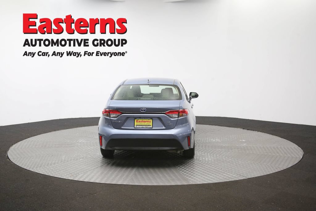 Used 2025 Toyota Corolla LE FWD image 32