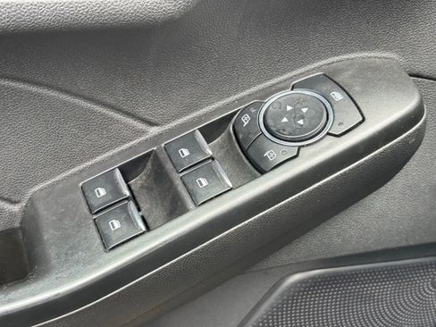 Used 2023 Ford Escape Active w/ Tech Pack #1 AWD/4WD image 8