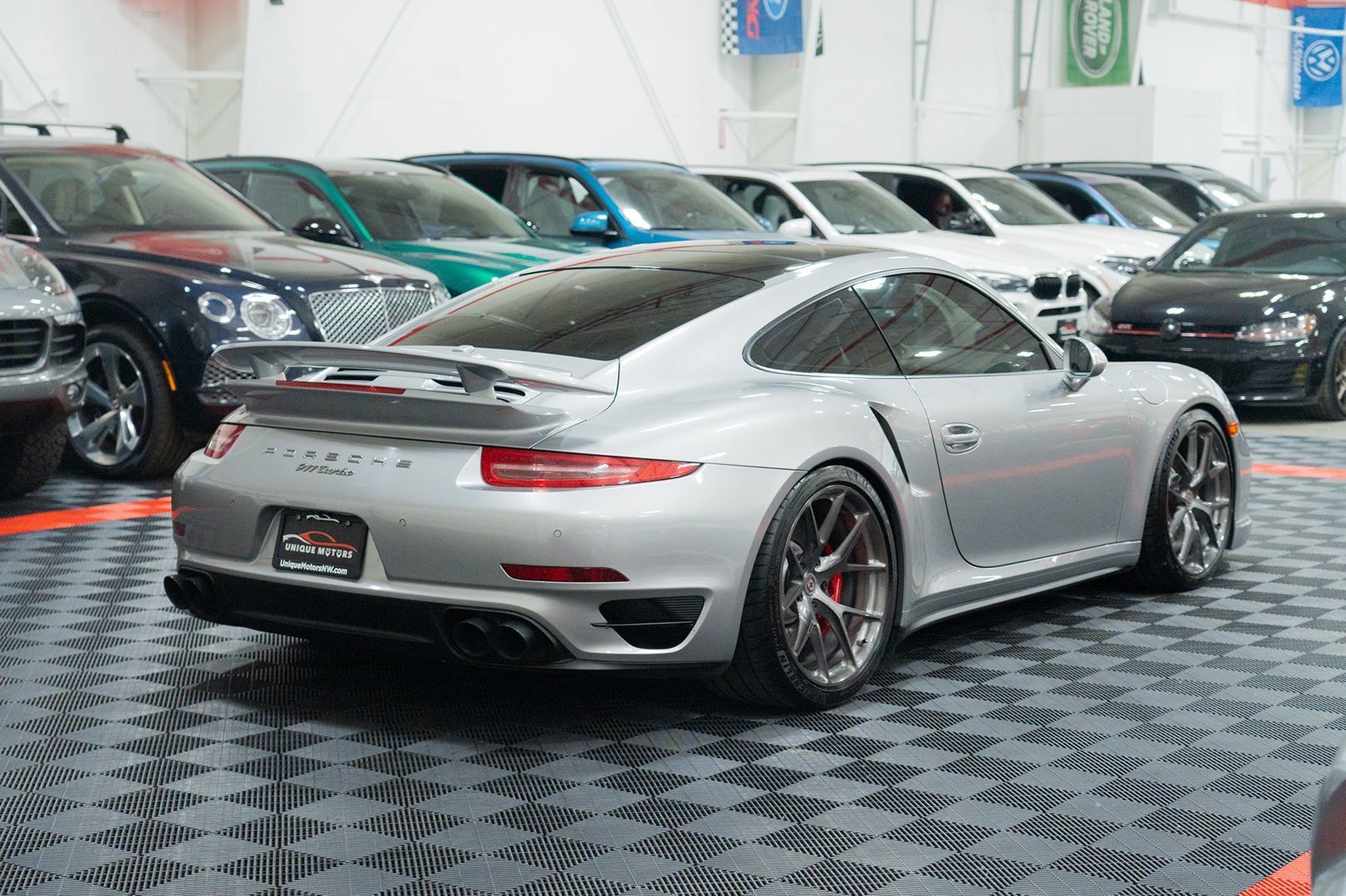 Used 2014 Porsche 911 Turbo AWD/4WD image 8