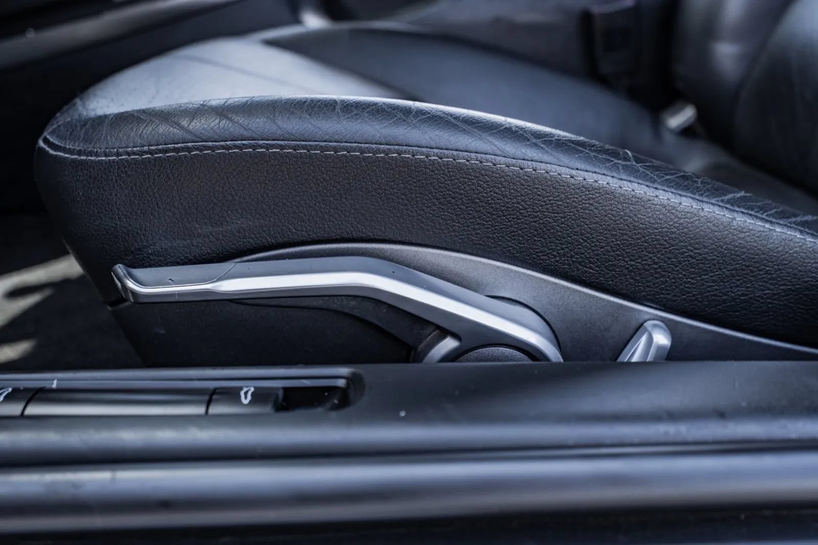 Used 2006 Porsche Cayman S RWD image 21