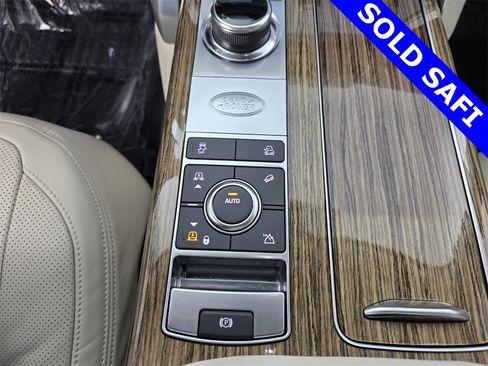 Used 2021 Land Rover Range Rover Westminster Edition image 26