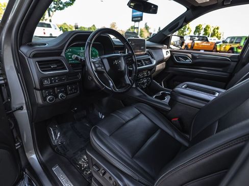Used 2022 Chevrolet Tahoe RST w/ Sport Performance Package AWD/4WD image 20