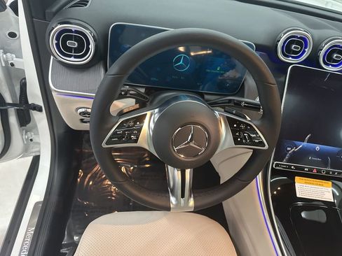 New 2026 Mercedes-Benz GLC 300 image 10