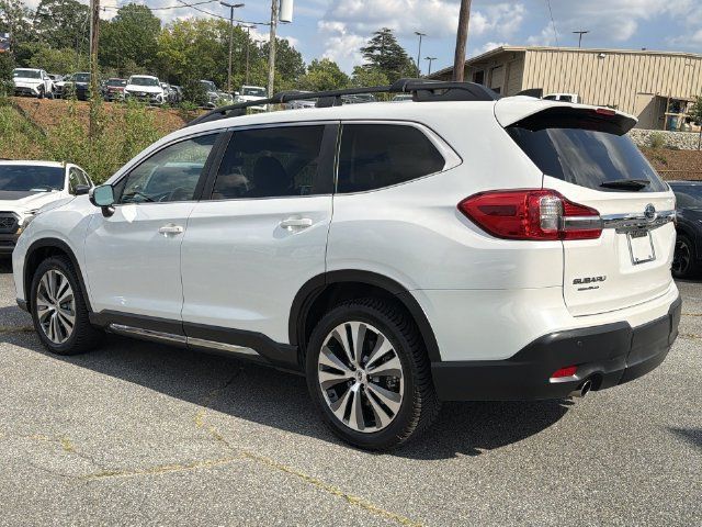 Used 2022 Subaru Ascent Limited AWD/4WD image 11