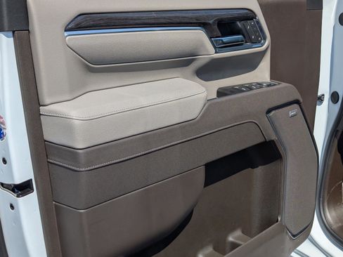 New 2026 Chevrolet Silverado 2500 LTZ w/ LTZ Premium Package image 15