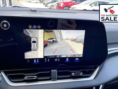 Used 2025 Chevrolet Equinox LT w/ Convenience Package II AWD/4WD image 21