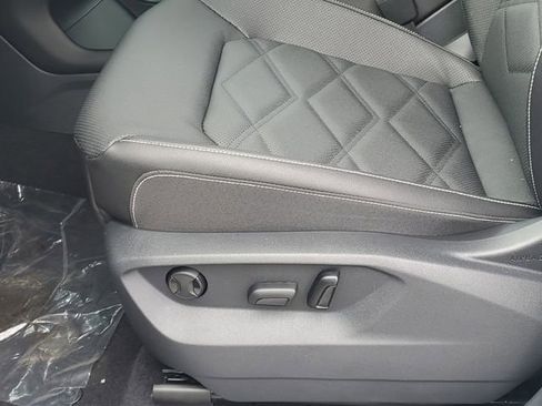 New 2026 Volkswagen Atlas SE image 12