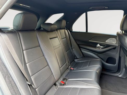 Used 2020 Mercedes-Benz GLE 350 w/ AMG Line Exterior image 27
