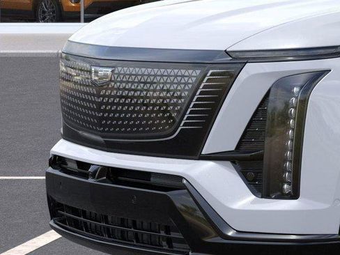 New 2026 Cadillac Vistiq Sport image 25