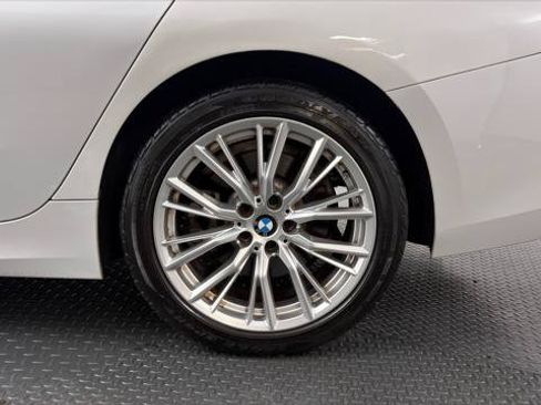 Used 2024 BMW 330i xDrive Sedan w/ Convenience Package AWD/4WD image 38