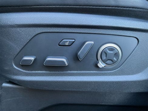 Used 2024 Hyundai Palisade Calligraphy image 34