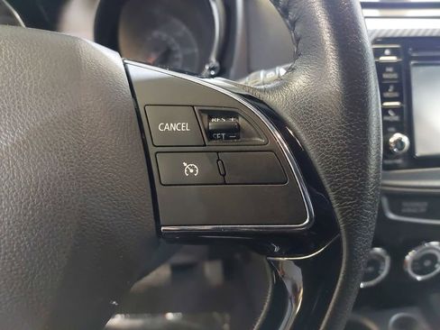 Used 2017 Mitsubishi Outlander Sport SE AWD/4WD image 19