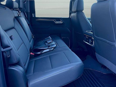 Used 2026 Chevrolet Silverado 3500 LTZ w/ LTZ Plus Package image 29