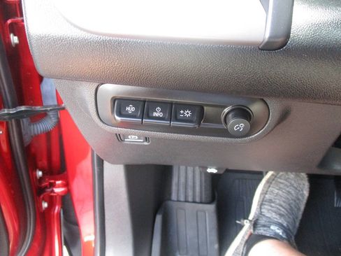 Used 2023 GMC Terrain AT4 w/ Infotainment Package II AWD/4WD image 20