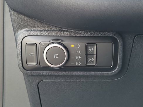 New 2026 Ford Explorer ST-Line w/ ST-Line Street Pack RWD image 25